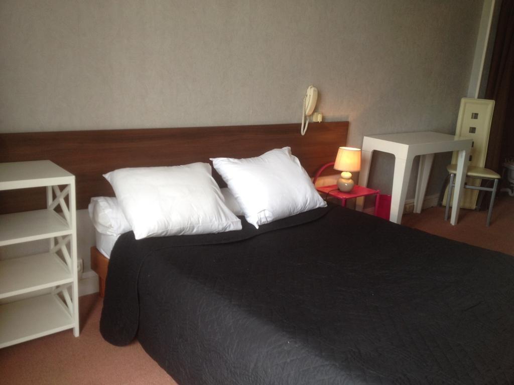 Hotel Moderne Vire  Luaran gambar