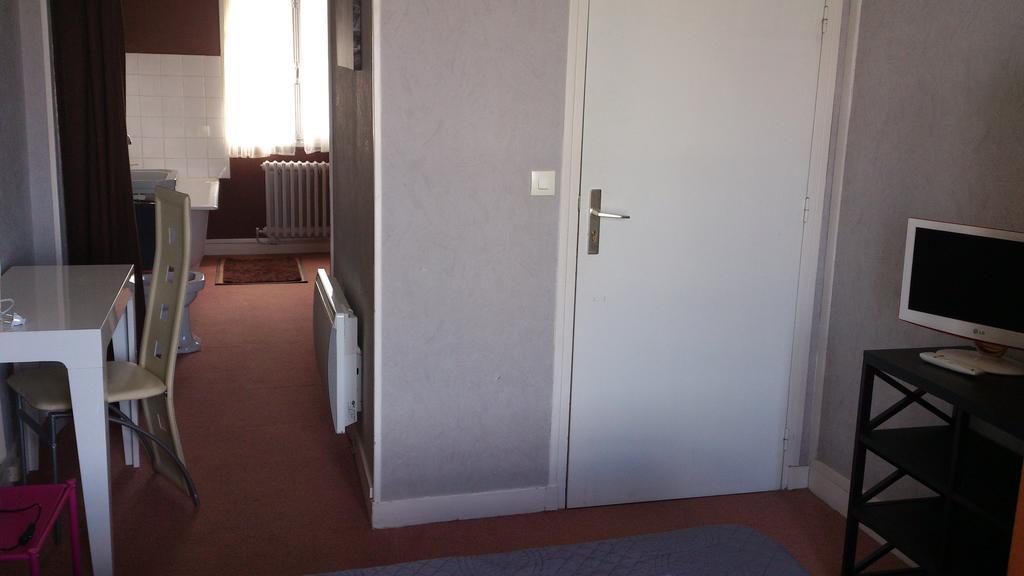 Hotel Moderne Vire  Luaran gambar